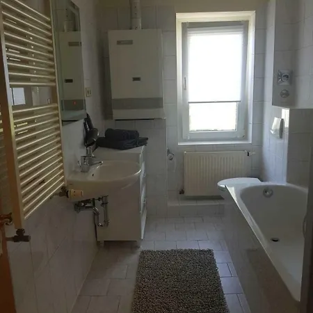 Cottbuser City Ferienwohnung Mit 1 Schlafzimmer #118201 * Cottbus